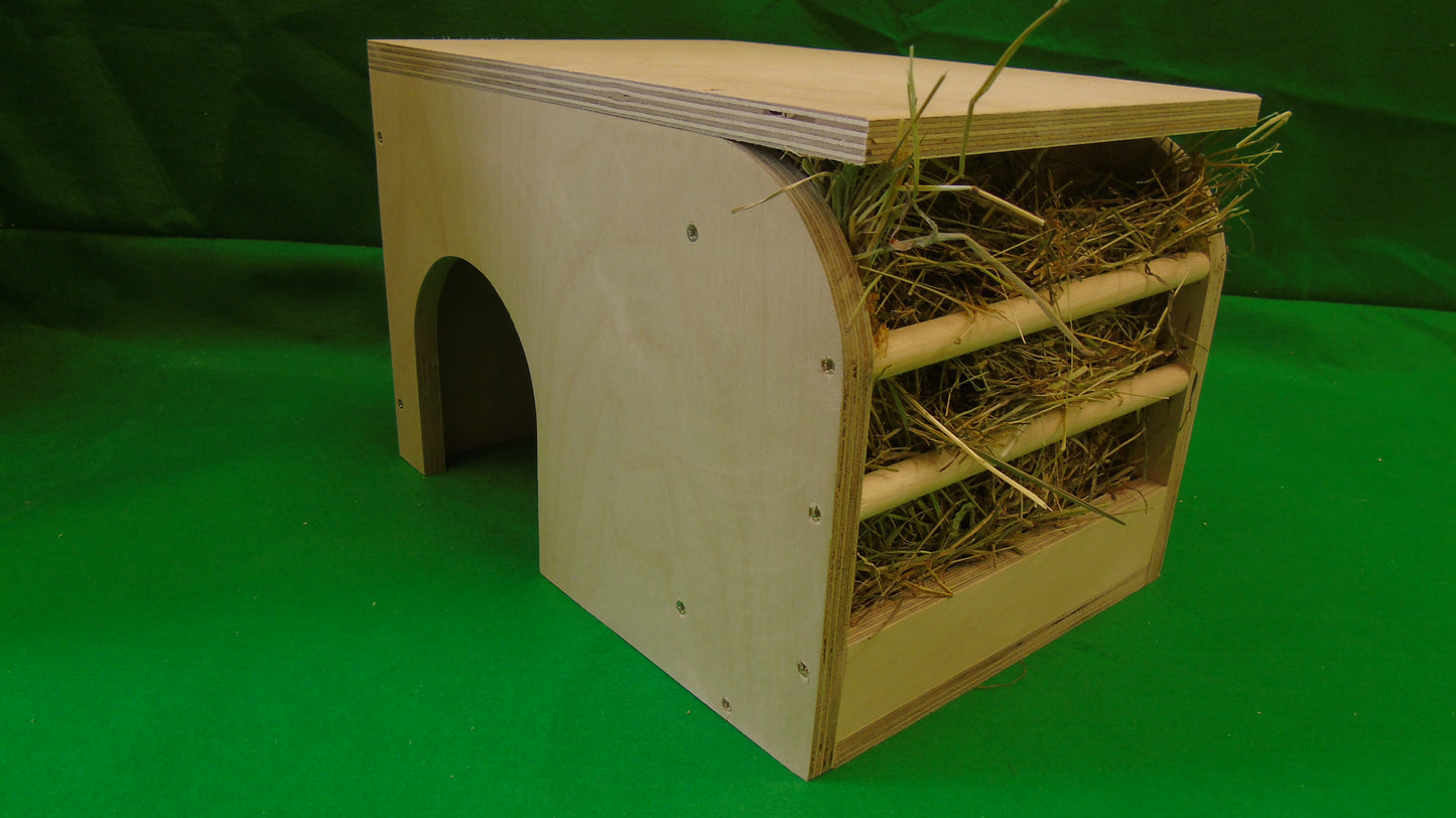 Guine Pig Huse with Hay Holder.